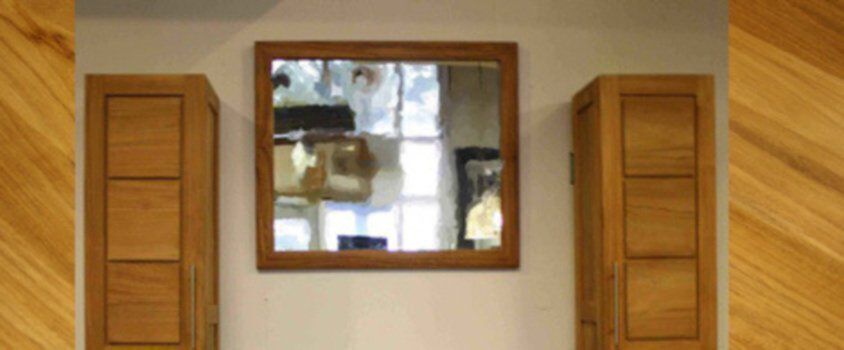 Prachtige Badkamerspiegels met Teak Frame Prachtige Badkamerspiegels met Teak Frame