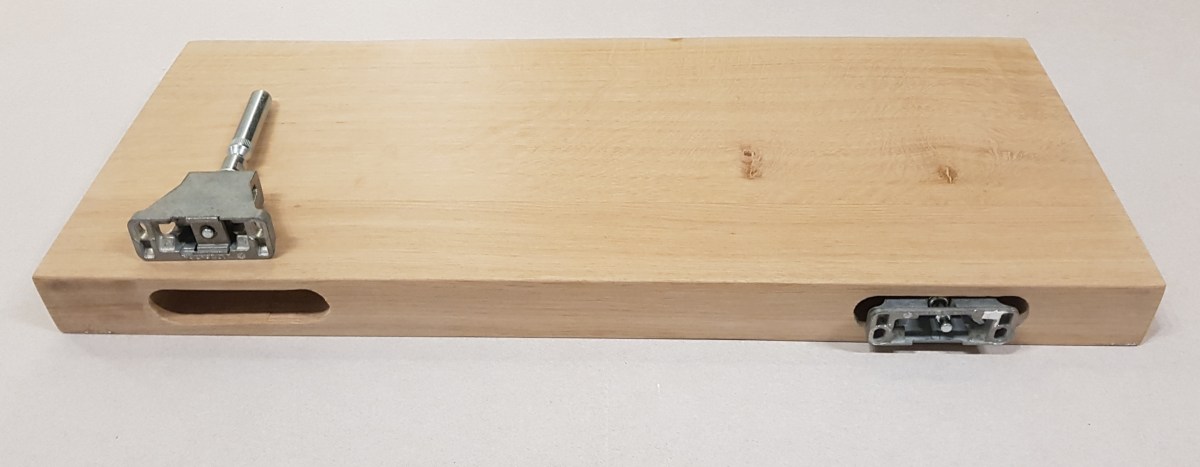 Eiken Wandplank met Boomstam voorzijde + blinde Muurbevestiging - Hover
