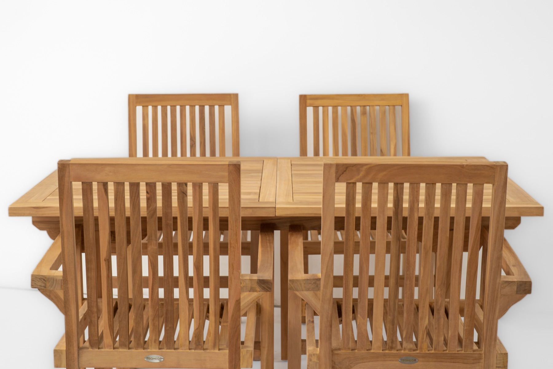 Teakhouten tuinset Ovale tuintafel uitschuifbaar 150-200 plus 6 stapelbare tuinstoelen - Hover