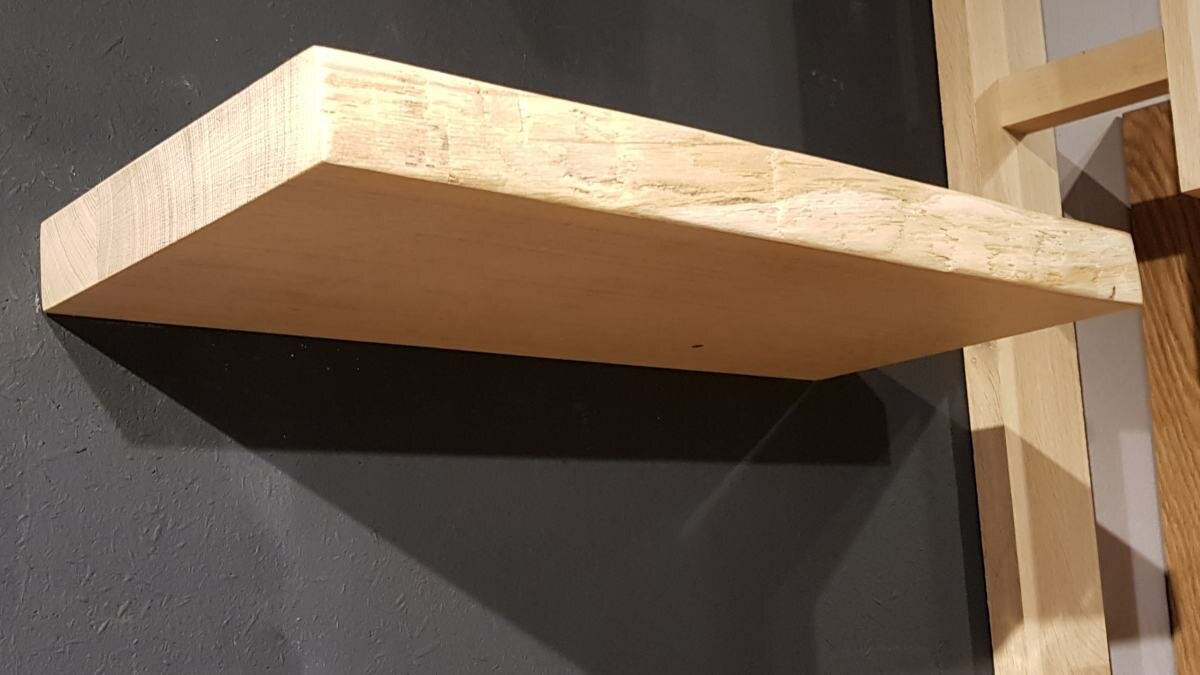 Boomstam wandplank eiken zwevend