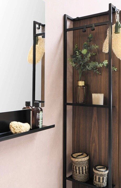 Kastframe inclusief passpiegel (20 x 169 cm) en 2 handdoekhaakjes Frame tegen hoge kast aan te monteren 35 x 11,5 x 169 cm - Mat zwart