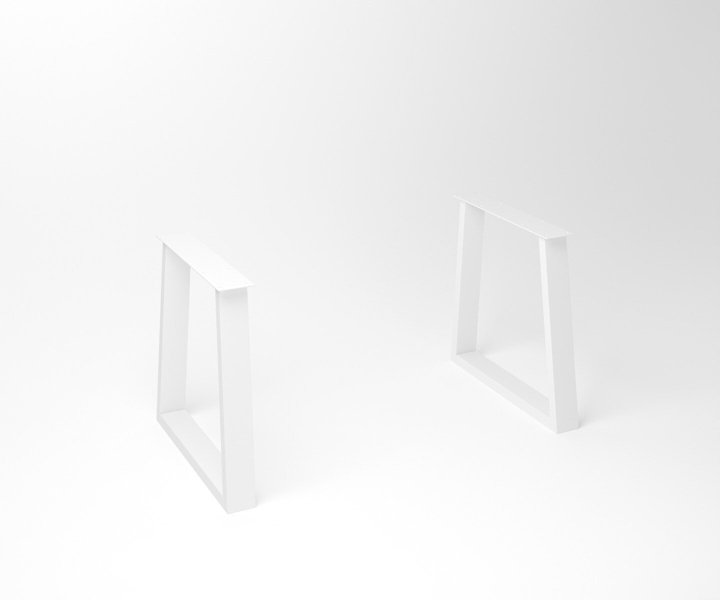 Notenhouten eettafel Duncan | 2-Trapezium Fineline Frame White
