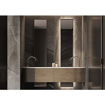 MALTA maatwerkspiegel – luxe tweedelig design met indirecte verlichting, verkrijgbaar in diverse afmetingen en kleuren, inclusief opties zoals dimbare verlichting, Bluetooth-audio en digitale klok. Perfect voor moderne en klassieke interieurs.