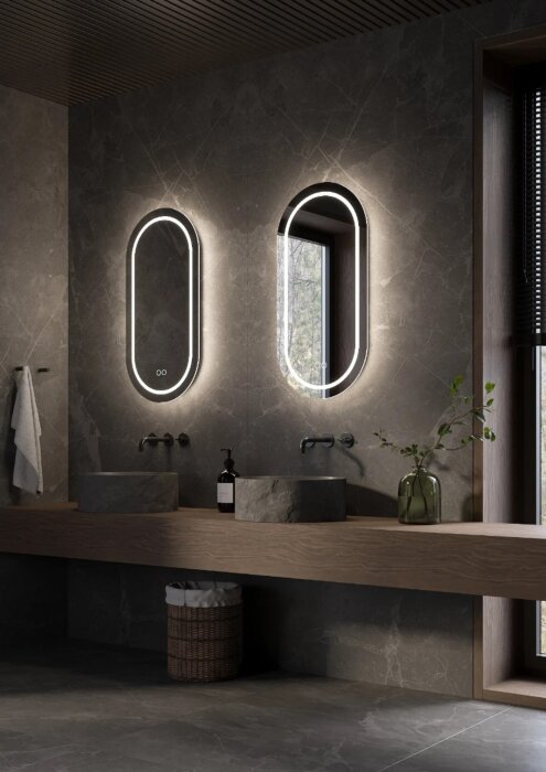 Ovale HANNOVER spiegel 450×1000 mm met geïntegreerde LED-verlichting, touchdimmer en spiegelverwarming – modern design, condensvrij en CE-gecertificeerd. Snelle levering en 2 jaar garantie.
