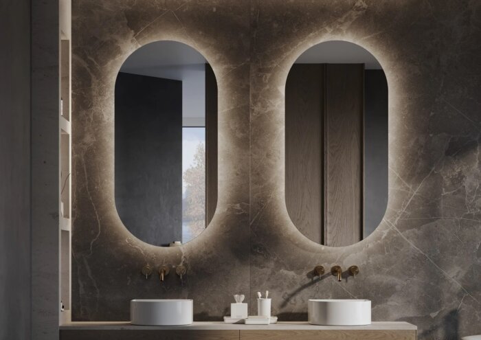 Ovale LED-spiegel met dimbare infraroodsensor en spiegelverwarming – Verkrijgbaar in 450×900 mm en op maat tot 1000×2000 mm. Stijlvol design met indirect licht, CE-gecertificeerd en snelle levering. Perfect voor badkamer en interieur.