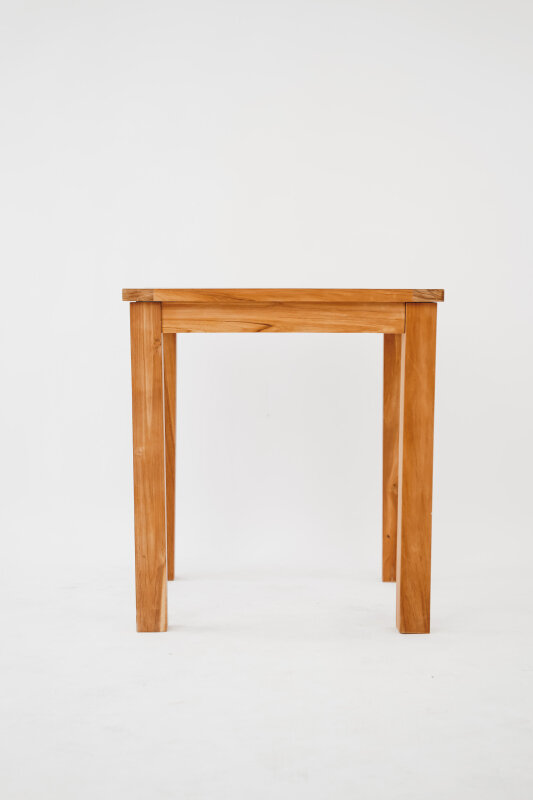 Vierkante teak tuintafel 70x70 cm met stevige poten 8x8 cm, perfect voor balkon of kleine tuin - Hover