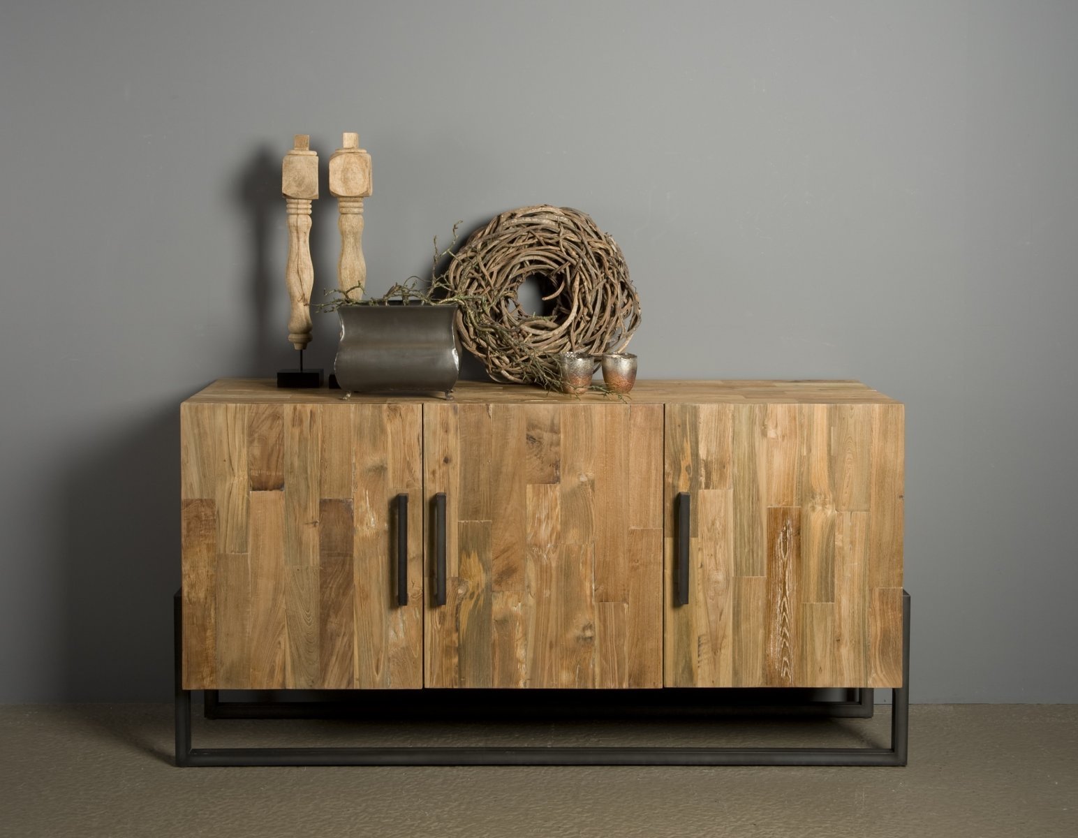 Potenza Dressoir 3 deurs | 166x45x85 - Hover