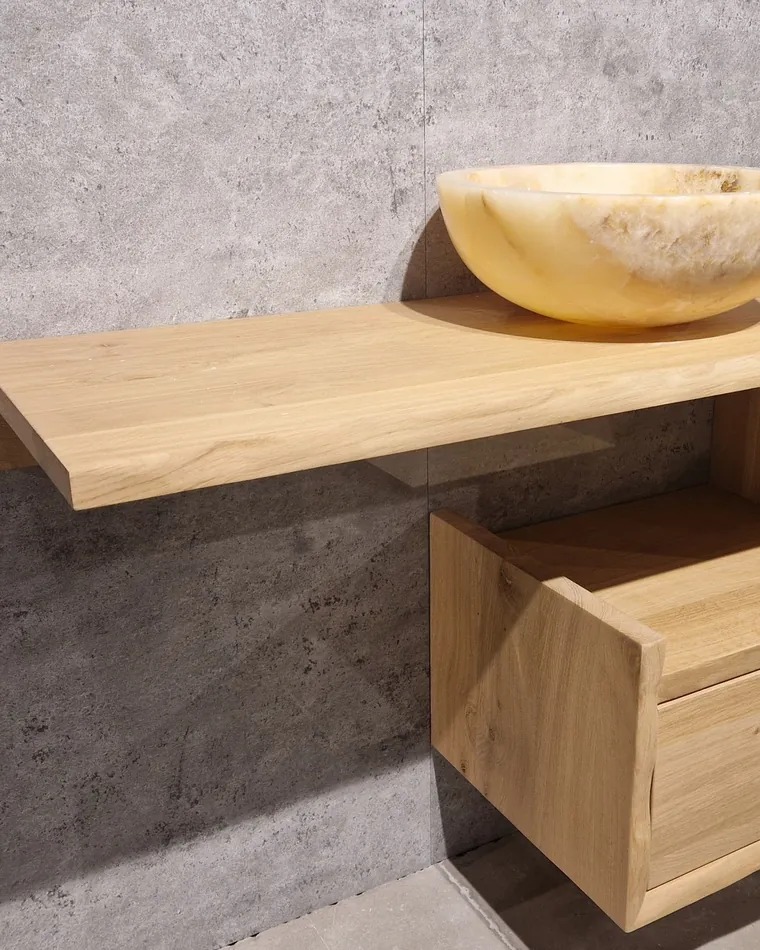 Badkamer showroom - Teakea Eiken badkamermeubel in de Teakea showroom