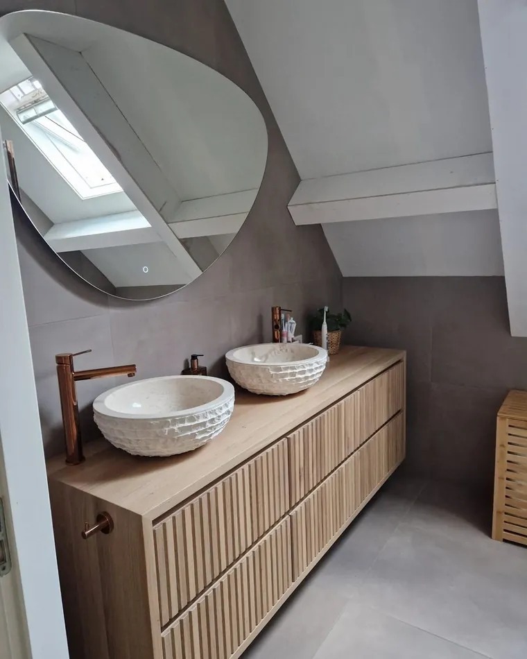 Look 1 klantbadkamer - Teakea Klantbadkamer met eiken badmeubel